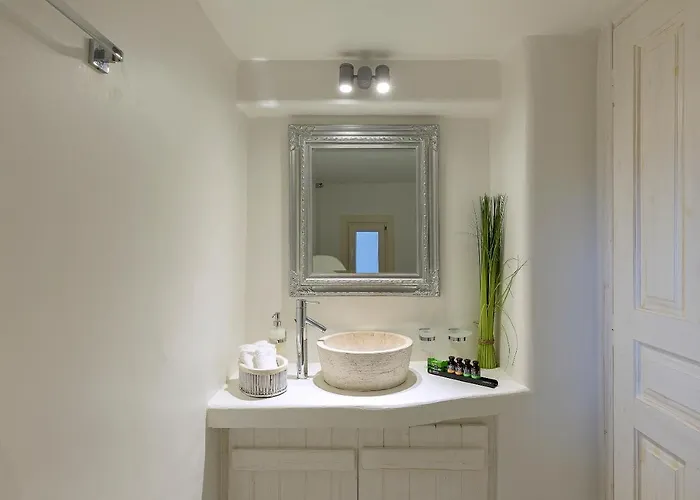 Pergisos Mykonos * Mykonos Town